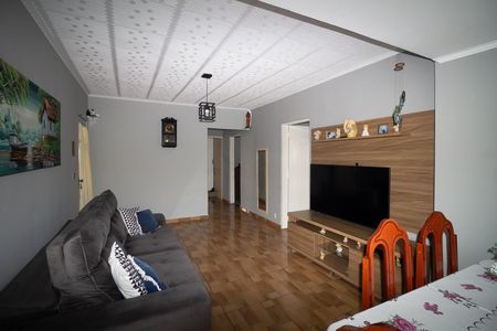 Sala de casa para alugar com 4 quartos, 285m² em São Lucas, São Paulo