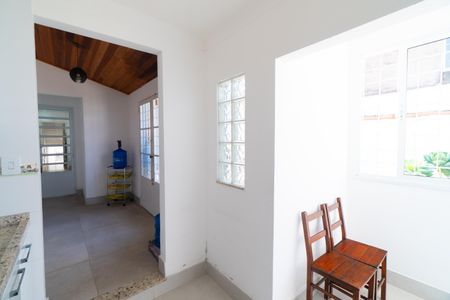 Área de Serviço de casa à venda com 3 quartos, 222m² em Vila Guarani, São Paulo