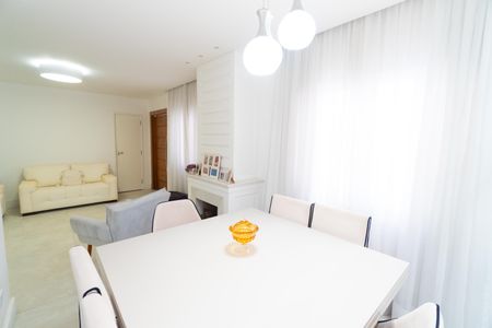 Sala de casa à venda com 3 quartos, 222m² em Vila Guarani, São Paulo