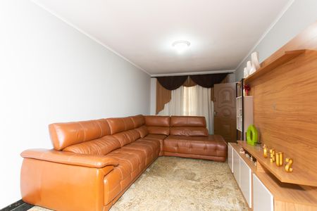 Casa para alugar com 248m², 3 quartos e 2 vagas Casa para alugar com 248m², 3 quartos e 2 vagasSala