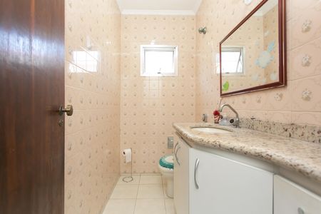 Casa para alugar com 248m², 3 quartos e 2 vagas Casa para alugar com 248m², 3 quartos e 2 vagasLavabo