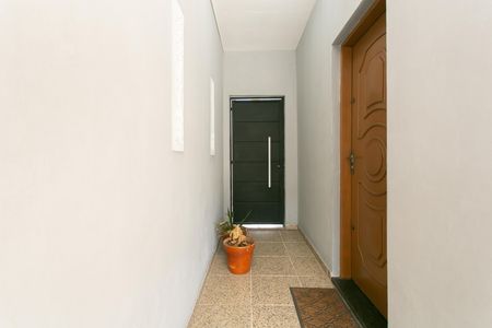 Casa para alugar com 248m², 3 quartos e 2 vagas Casa para alugar com 248m², 3 quartos e 2 vagasEntrada
