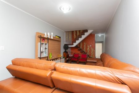 Casa para alugar com 248m², 3 quartos e 2 vagas Casa para alugar com 248m², 3 quartos e 2 vagasSala