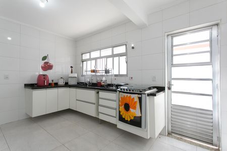 Casa para alugar com 248m², 3 quartos e 2 vagas Casa para alugar com 248m², 3 quartos e 2 vagasCozinha
