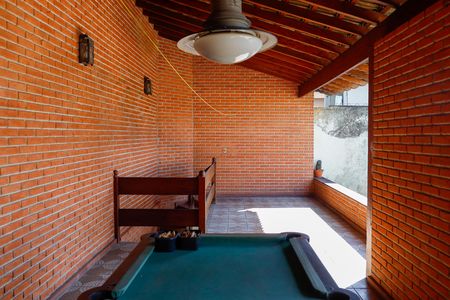 Sacada de casa à venda com 3 quartos, 240m² em Jaguaribe, Osasco
