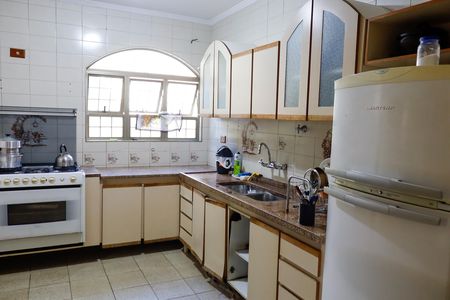 Cozinha de casa à venda com 3 quartos, 240m² em Jaguaribe, Osasco