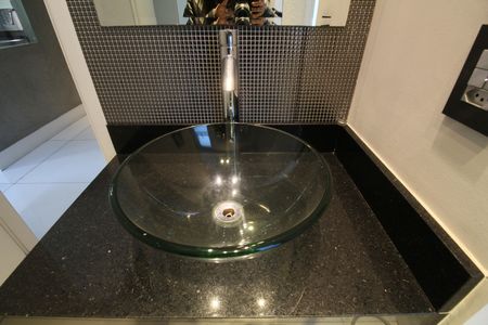 Lavabo de apartamento para alugar com 1 quarto, 101m² em Vila Andrade, São Paulo