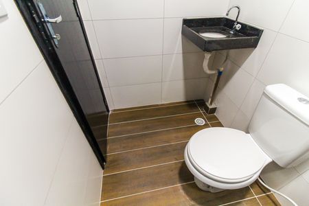 Apartamento para alugar com 80m², 2 quartos e sem vagaBanheiro