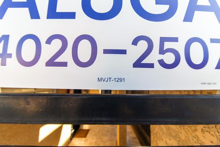 Apartamento para alugar com 80m², 2 quartos e sem vagaMVJT - 1291