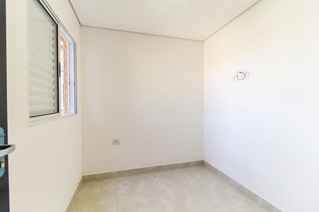 Quarto 2 de apartamento para alugar com 2 quartos, 80m² em Vila Campanela, São Paulo