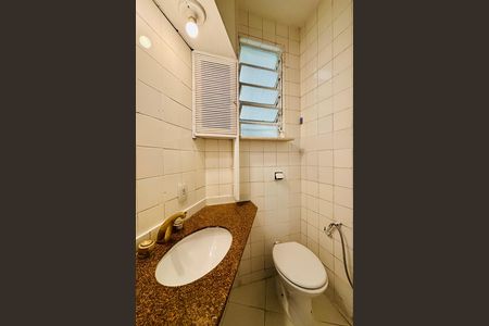 Suíte Banheiro de apartamento à venda com 2 quartos, 110m² em Lagoa, Rio de Janeiro