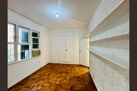 Suíte de apartamento à venda com 2 quartos, 110m² em Lagoa, Rio de Janeiro