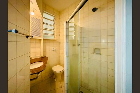 Suíte Banheiro de apartamento à venda com 2 quartos, 110m² em Lagoa, Rio de Janeiro
