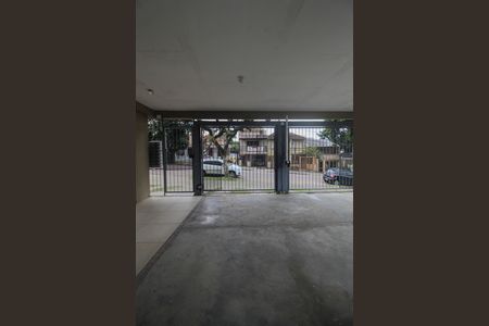 garagem dupla de apartamento à venda com 2 quartos, 77m² em Teresópolis, Porto Alegre