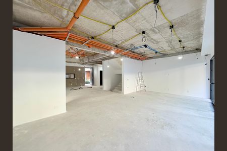 Sala  de casa de condomínio à venda com 4 quartos, 530m² em Itaim Bibi, São Paulo