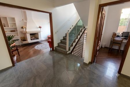 Foto 09 de casa para alugar com 4 quartos, 420m² em São Domingos, São Paulo