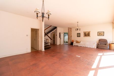 Sala de casa à venda com 3 quartos, 269m² em Butantã, São Paulo