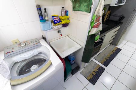 Apartamento à venda com 48m², 2 quartos e 1 vagaCozinha e Área de Serviço