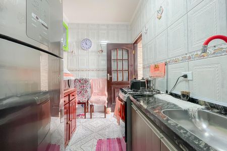 Cozinha de casa à venda com 1 quarto, 130m² em Baronesa, Osasco