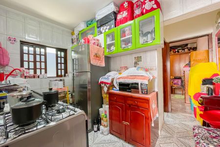 Casa à venda com 130m², 1 quarto e 2 vagas Casa à venda com 130m², 1 quarto e 2 vagasCozinha