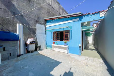 Quintal de casa à venda com 1 quarto, 130m² em Baronesa, Osasco