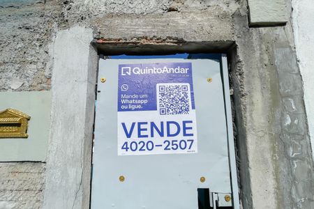 Casa à venda com 130m², 1 quarto e 2 vagas Casa à venda com 130m², 1 quarto e 2 vagasPlaca