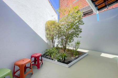 Jardim de casa à venda com 1 quarto, 130m² em Baronesa, Osasco