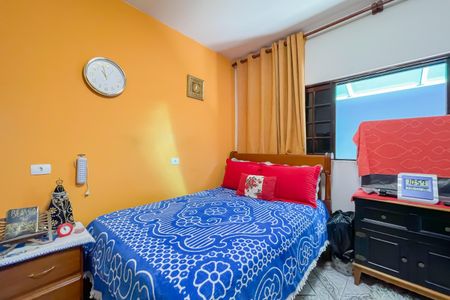 Casa à venda com 130m², 1 quarto e 2 vagas Casa à venda com 130m², 1 quarto e 2 vagasQuarto