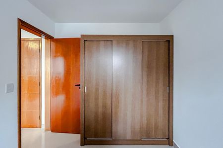 Apartamento para alugar com 39m², 1 quarto e sem vagaQuarto - Armários