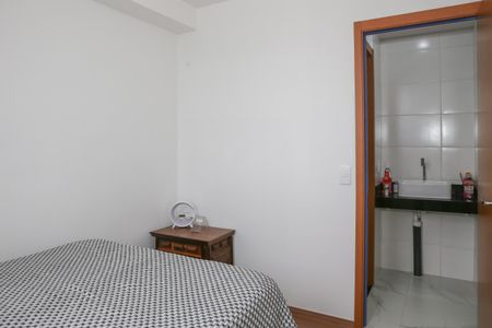 Apartamento para alugar com 38m², 2 quartos e sem vaga
