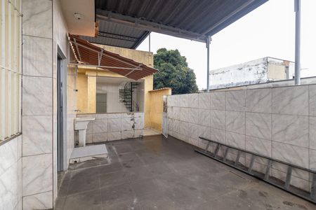 Área de Serviço de apartamento para alugar com 3 quartos, 100m² em Guadalupe, Rio de Janeiro