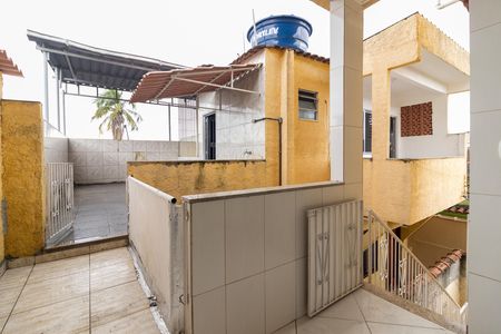 Apartamento para alugar com 100m², 3 quartos e 1 vaga Apartamento para alugar com 100m², 3 quartos e 1 vagaVaranda