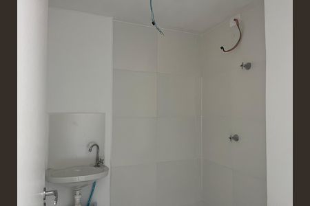 Banheiro de kitnet/studio à venda com 1 quarto, 19m² em Água Branca, São Paulo