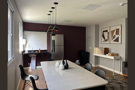 Studio à venda com 19m², 1 quarto e sem vaga Studio à venda com 19m², 1 quarto e sem vagaÁrea comum - Salão de festas