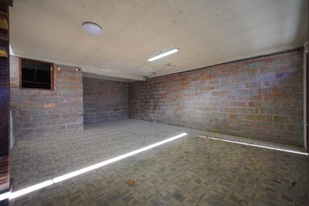 Garagem de casa para alugar com 3 quartos, 202m² em Pedra Branca, Palhoça