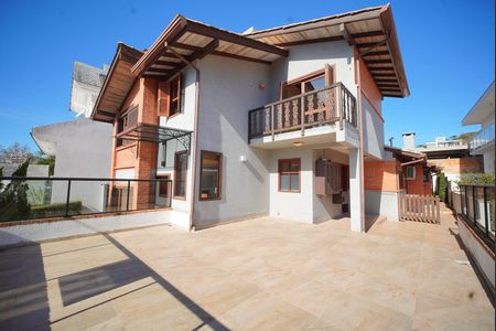 Casa para alugar com 202m², 3 quartos e 2 vagasÁrea externa