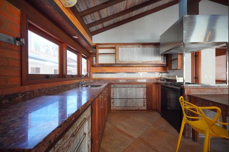 Cozinha de casa para alugar com 3 quartos, 202m² em Pedra Branca, Palhoça