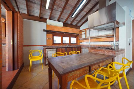 Casa para alugar com 202m², 3 quartos e 2 vagasCozinha
