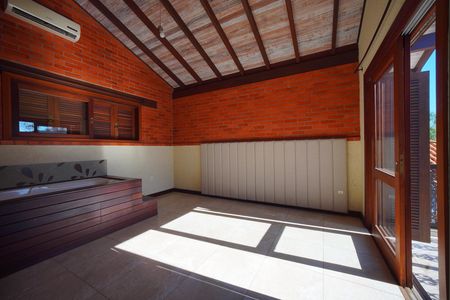 Casa para alugar com 202m², 3 quartos e 2 vagasSuíte