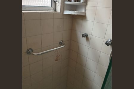 Banheiro de casa à venda com 6 quartos, 125m² em Campo Limpo, São Paulo