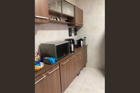 Casa à venda com 125m², 6 quartos e 2 vagas Casa à venda com 125m², 6 quartos e 2 vagasCozinha