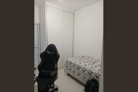 Casa à venda com 125m², 6 quartos e 2 vagas Casa à venda com 125m², 6 quartos e 2 vagasQuarto