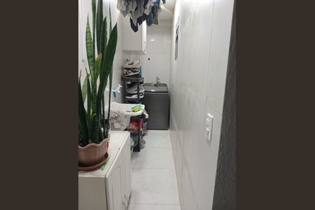 Área de serviço de casa à venda com 6 quartos, 125m² em Campo Limpo, São Paulo