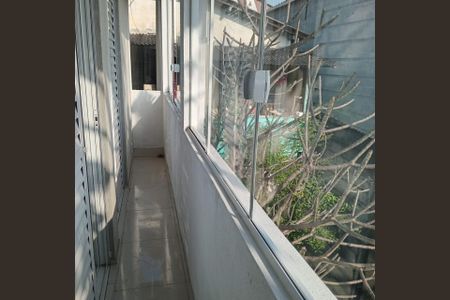 Varanda de casa à venda com 6 quartos, 125m² em Campo Limpo, São Paulo