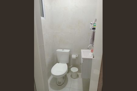 Casa à venda com 125m², 6 quartos e 2 vagas Casa à venda com 125m², 6 quartos e 2 vagasBanheiro