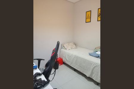 Casa à venda com 125m², 6 quartos e 2 vagas Casa à venda com 125m², 6 quartos e 2 vagasQuarto