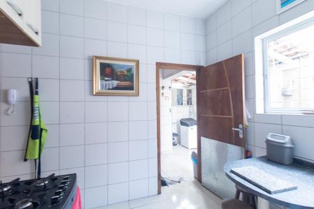 Apartamento à venda com 89m², 2 quartos e sem vaga Apartamento à venda com 89m², 2 quartos e sem vagaCozinha