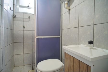 Banheiro de apartamento para alugar com 2 quartos, 25m² em Cohab, Sapucaia do Sul