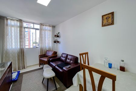 Apartamento à venda com 80m², 2 quartos e 1 vaga Apartamento à venda com 80m², 2 quartos e 1 vagaSala