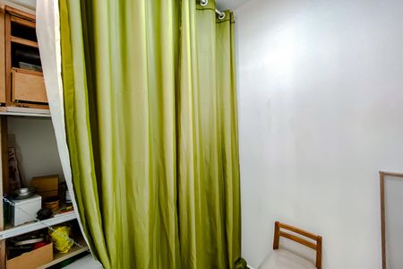 Apartamento à venda com 80m², 2 quartos e 1 vaga Apartamento à venda com 80m², 2 quartos e 1 vagaQuarto de Serviço
